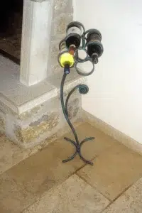 Porta bottiglia a forma di fiore